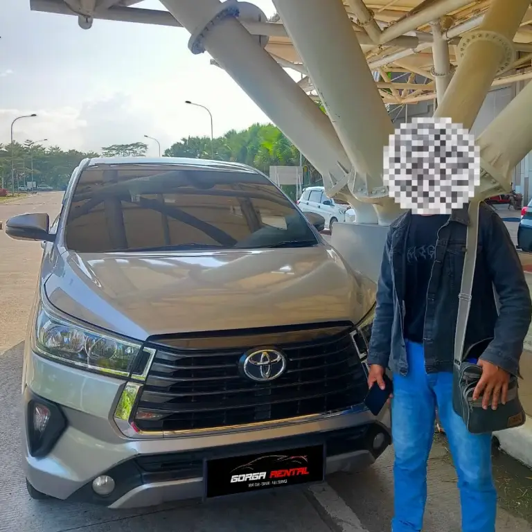 Toyota Innova Reborn Gorga Rental